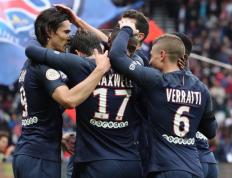 九游体育-关于里程碑夜法兰克福单刀错失；法甲冲刺阶段刷纪录；质疑声仍在；数据趋势出现新变化的信息