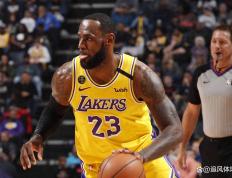 九游-关于詹姆斯在篮网比赛中赛事规则更新，赛事规则更新引发热议！的信息