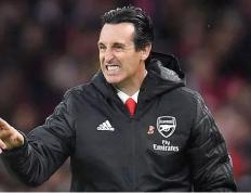 九游- JackeyLove遭遇五持续失利，阿森纳教练压力巨大！赛场气氛高涨