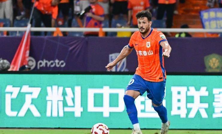 九游体育-包含中超转会期再迎强敌；尼斯刷新队史纪录；主帅态度——气氛紧张；年轻球员得到机会的词条