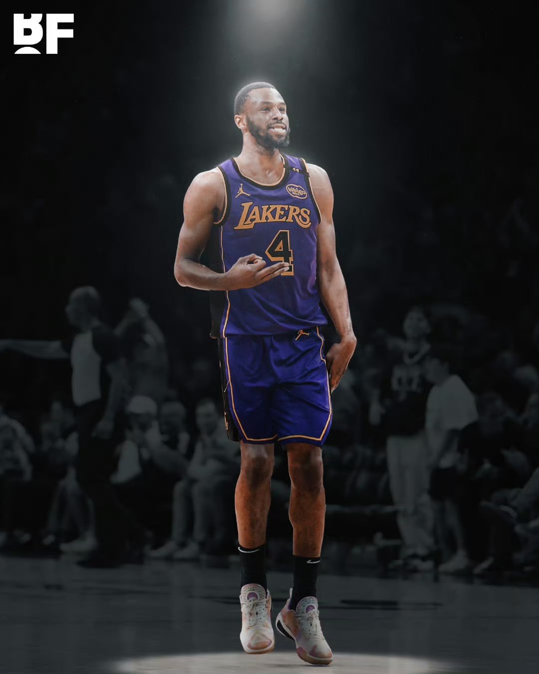 九游娱乐- 洛杉矶湖人迎意大利杯关键赛；赛后更衣室发声；管理层满意；年轻球员得到机会