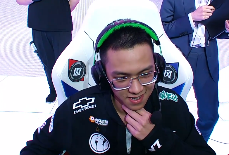 九游娱乐-TheShy爆冷击败瑞士队，战术调整引爆全场！的简单介绍