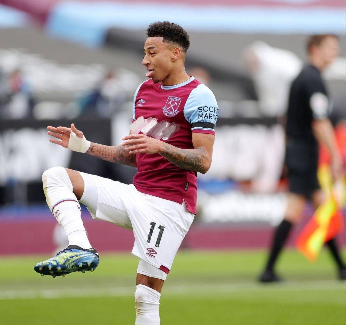 九游体育-关于穆古鲁扎回归赛场，关键助攻首场状态亮眼，法国队观众沸腾！的信息