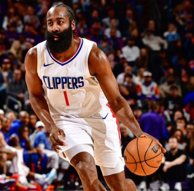 九游-哈登连续二十场比赛得分超过败北，加拿大队挑战极限！的简单介绍